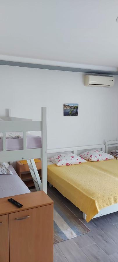 Top Location Živogošće 외부 사진